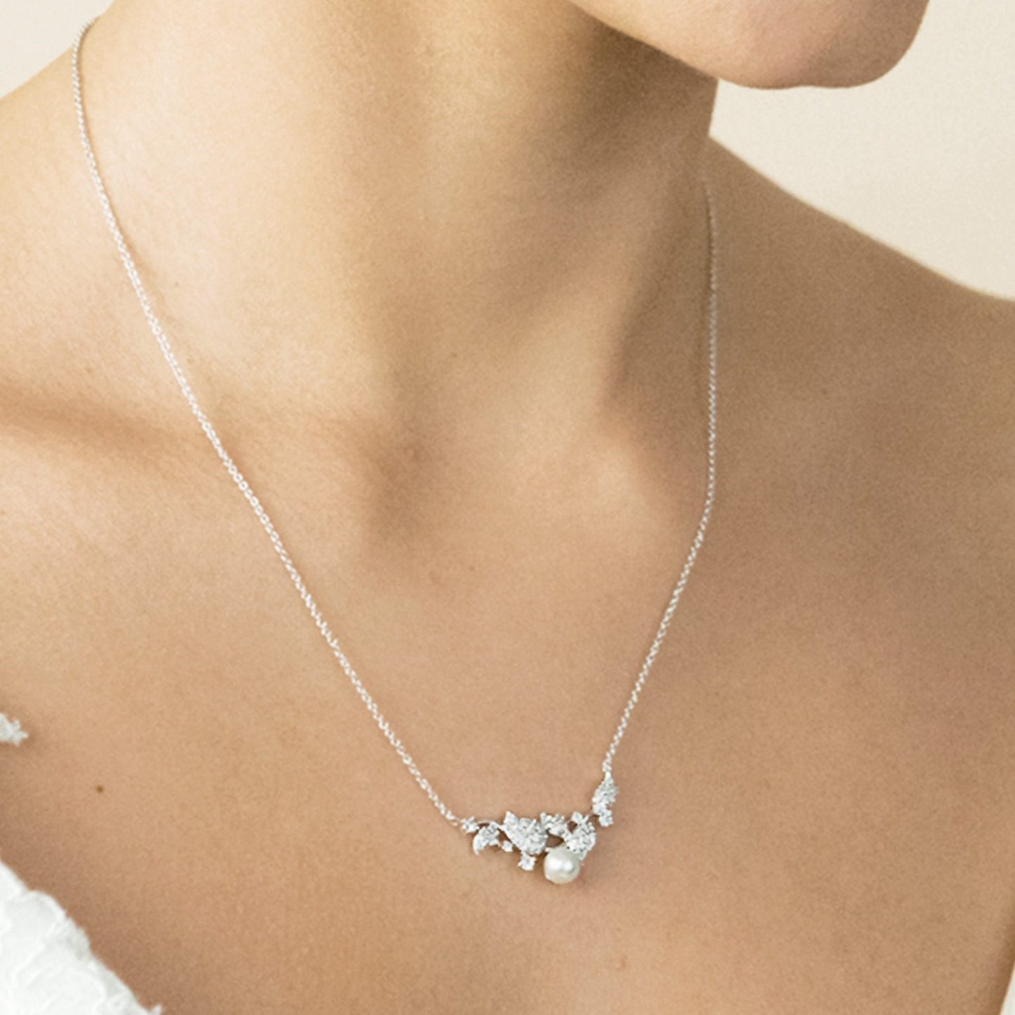 Halssmykke "Aphrodite Silver"