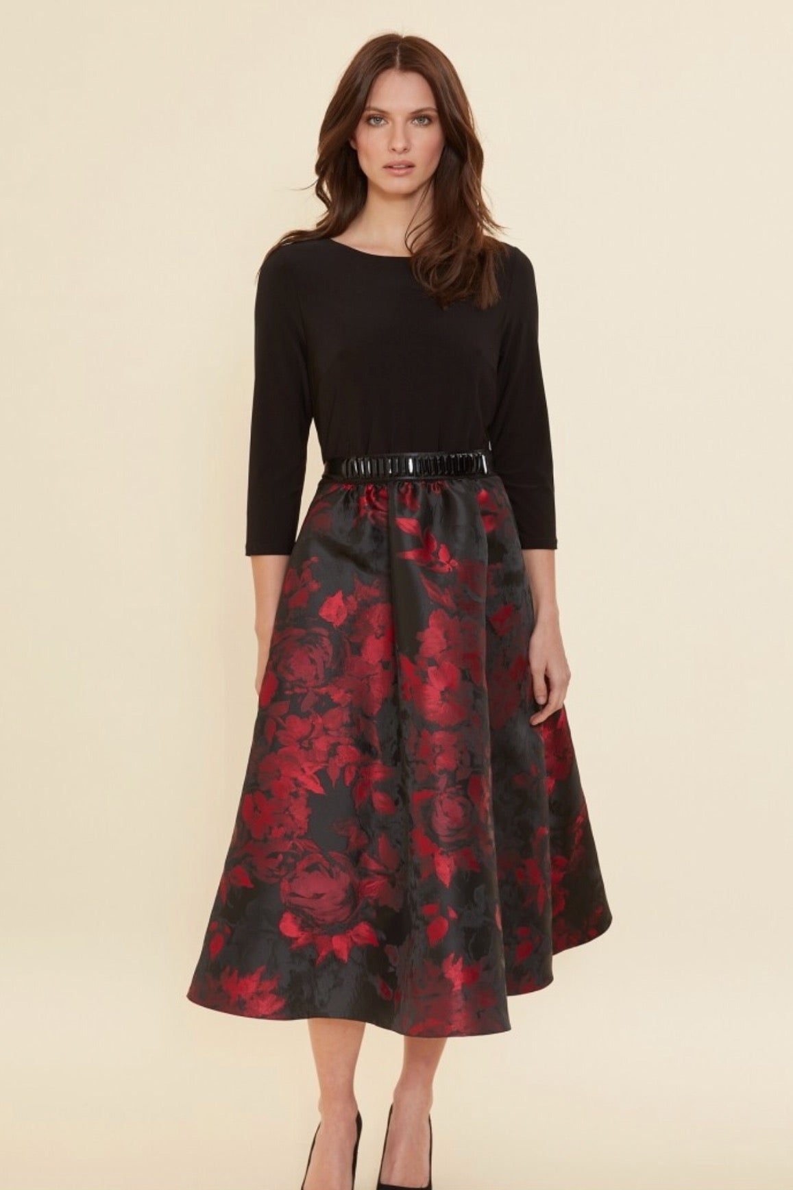 Jette Jacquard Dress w/ sleeves - Black/red 38