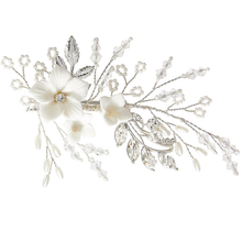 Last inn bildet i Galleri-visningsprogrammet, Ainty Flower Hair Clip - Silver