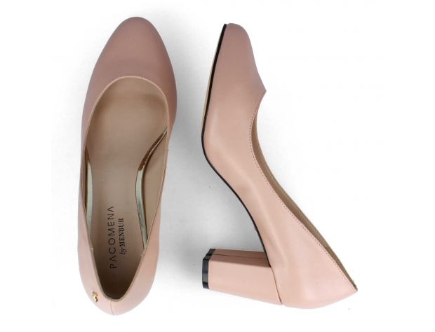 Pump Classic Nude Cube heel