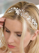 Last inn bildet i Galleri-visningsprogrammet, Hair Vine Painted Silver Leaves