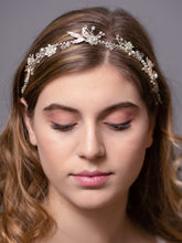 Last inn bildet i Galleri-visningsprogrammet, Ribbon Headband w/blush leaves &amp; pearls - silver