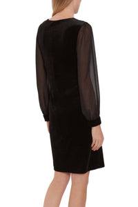 Drita Velvet Dress w/ Chiffon Sleeves Kort kjole Sort