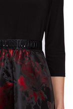 Last inn bildet i Galleri-visningsprogrammet, Jette Jacquard Dress w/ sleeves - Black/red 38