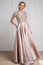 Last inn bildet i Galleri-visningsprogrammet, Amelia Rose Sparkle &amp; Stone Dress - Rose 44