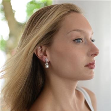 Pear Stone Pearl Drop Earring - Pearl/Silver