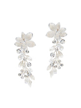 Last inn bildet i Galleri-visningsprogrammet, Silver Flower Earrings - Silver